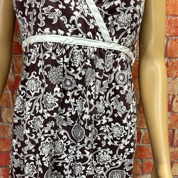 DBY‎ Floral Cotton Dress - Picture 3 of 9